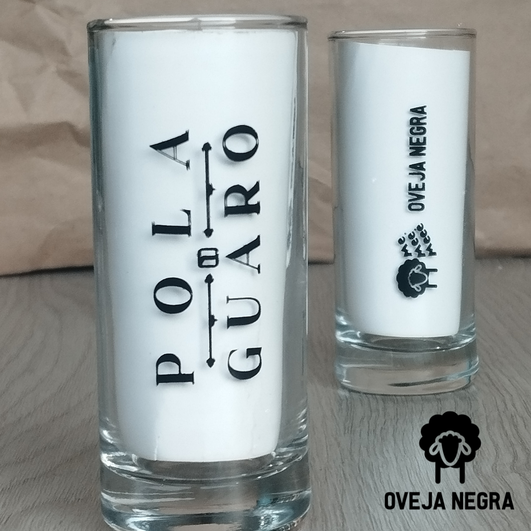 Copas para el guaro o tequila Oveja Negra